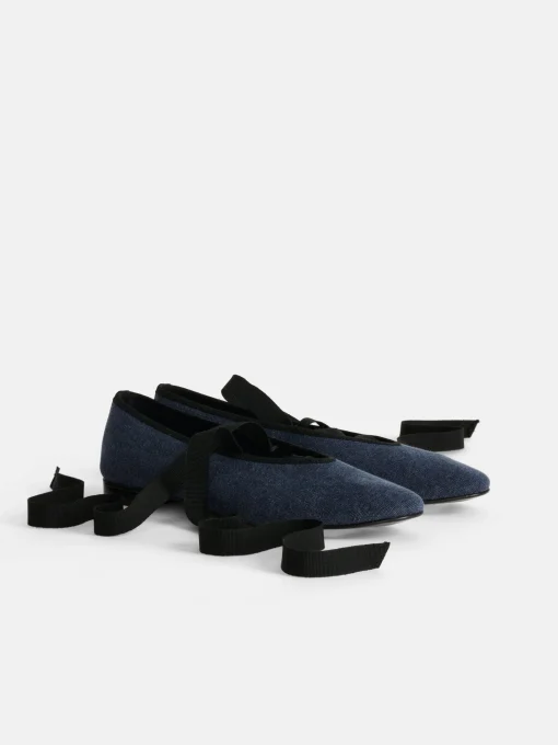 Juliet Italian Flat In Washed Canvas